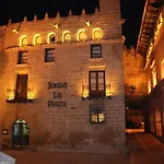 מלון Fonda La Plaza