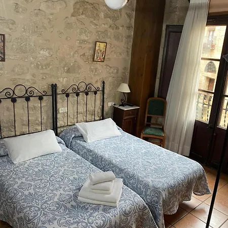 Maison d'hôtes Fonda La Plaza Valderrobres
