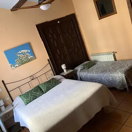 Fonda La Plaza 3* Valderrobres