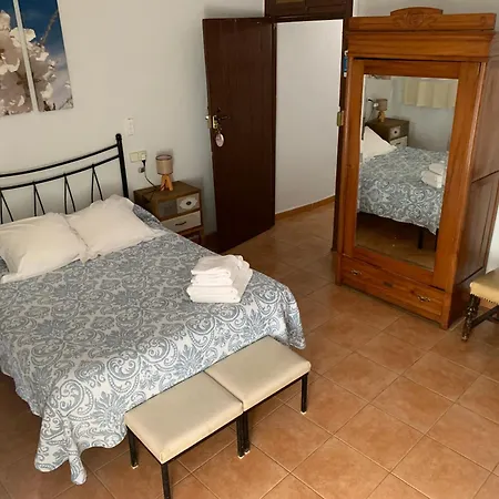 Gæstehus Fonda La Plaza