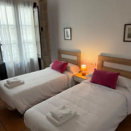 Fonda La Plaza Hotel