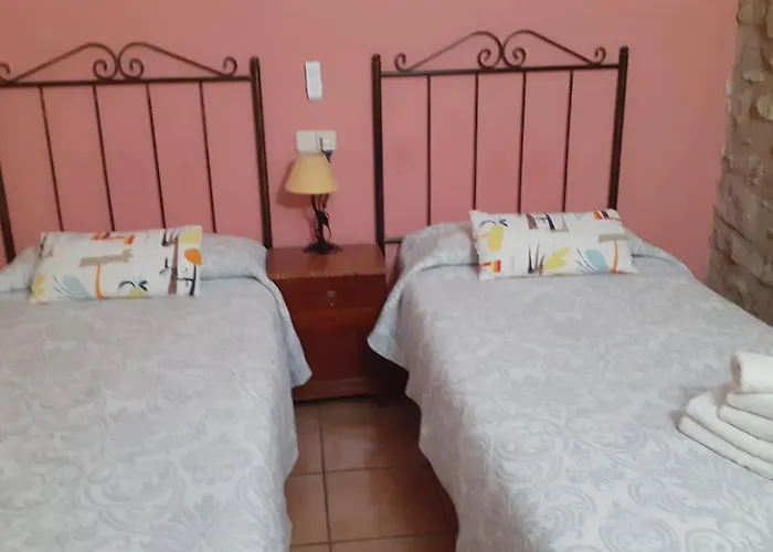 Pensión Fonda La Plaza 3*