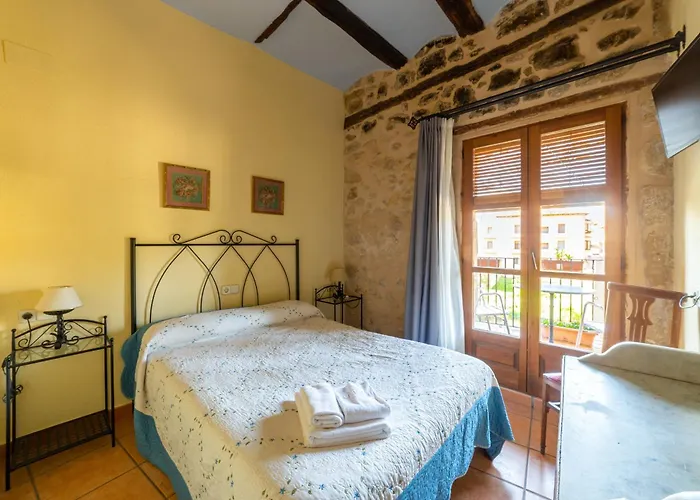 Ξενοδοχείο Fonda La Plaza *