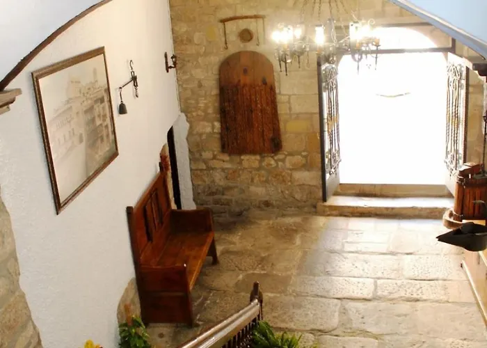 Fonda La Plaza Ξενοδοχείο Valderrobres