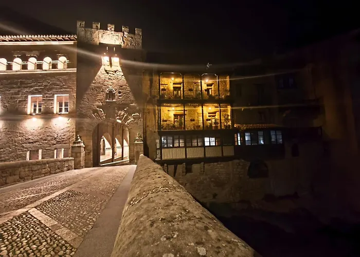 Ξενοδοχείο Fonda La Plaza *